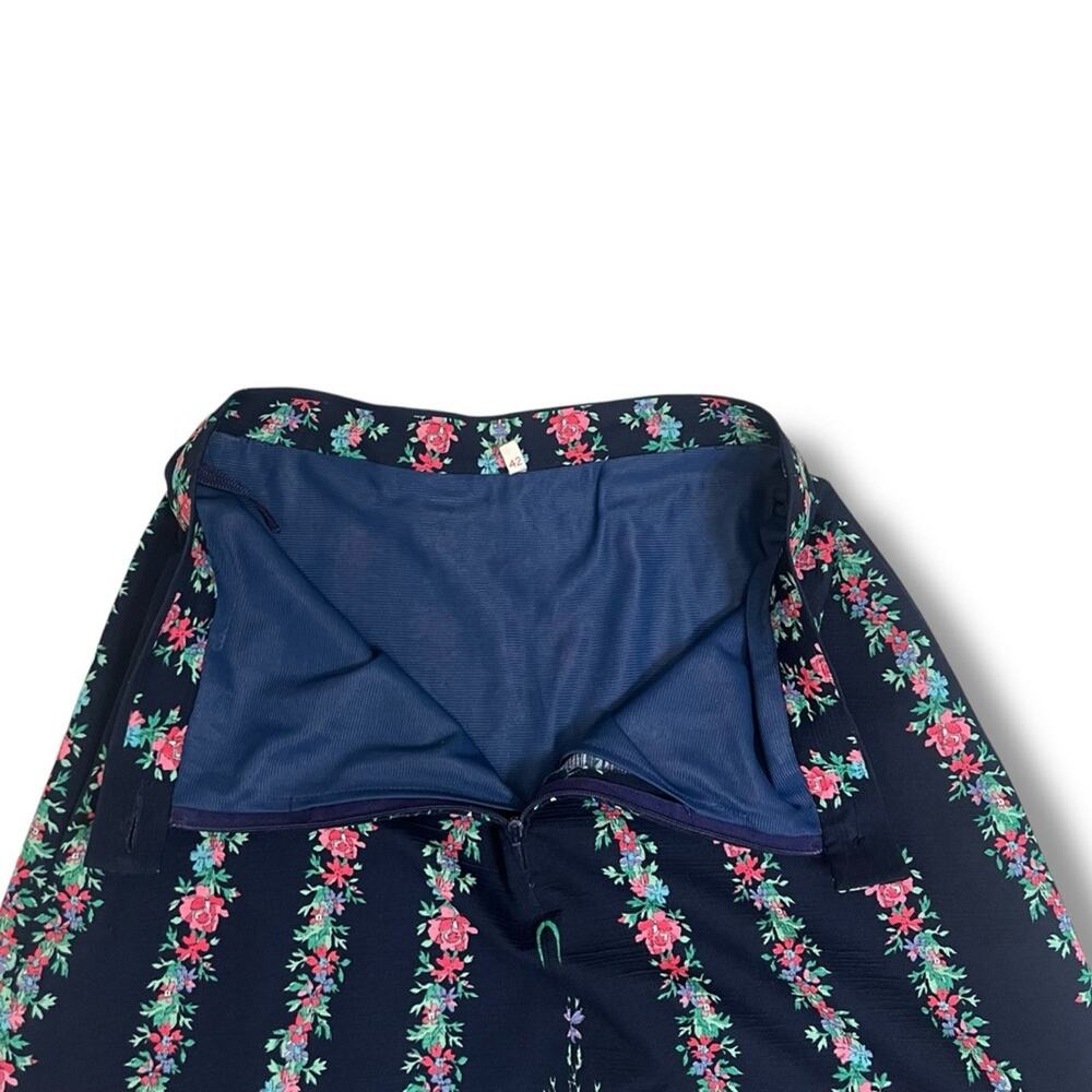 Vintage deep navy blue and floral A-Line midi skirt - Picture 4 of 5